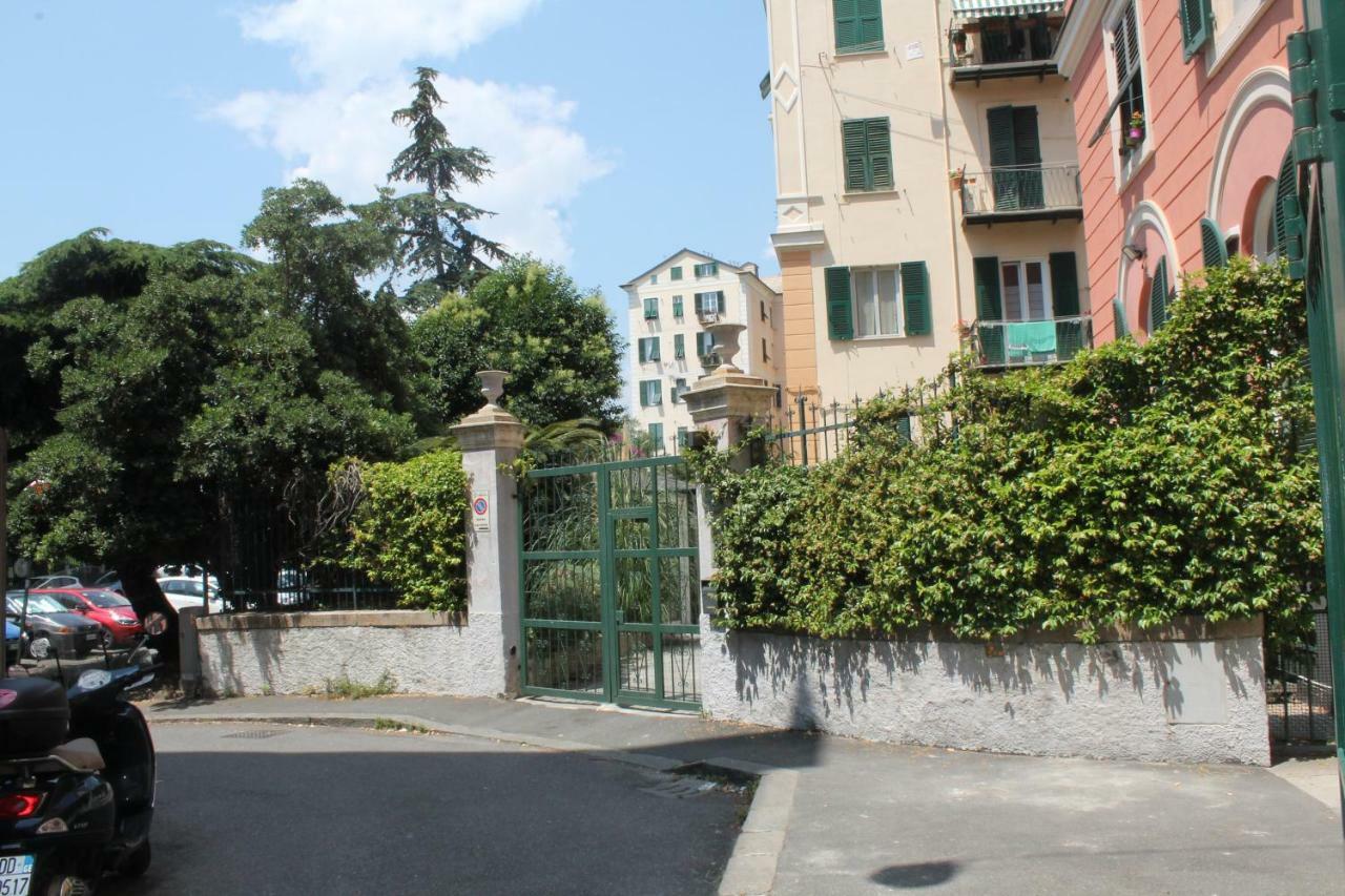 Appartamento In Centro Zona Fiera,Davanti Al Galliera Γένοβα Εξωτερικό φωτογραφία